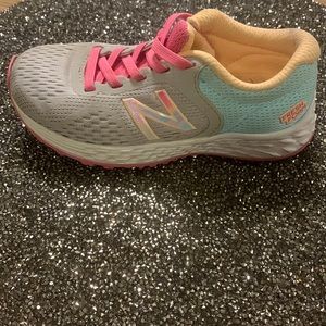 Girls new balance shoes